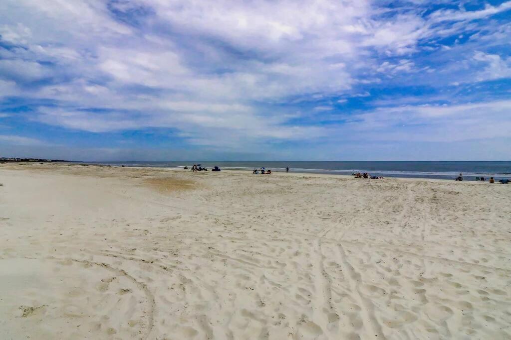 Resort Breeze- 2 Bedroom Pools, Hot Tub, Tennis, Beach Hilton Head Island Exterior photo